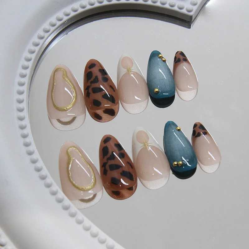 24 leopard print printing machines brown French fake nail patches 3D gold powder design Korean wearable fake nail patches W250410