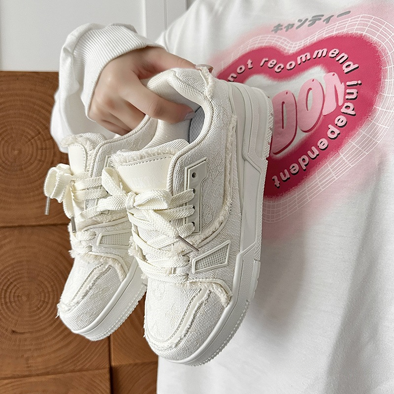 Autumn fashion shoes, casual sports shoes, luxury shoes, youth thick soled new fashion sports white shoes, designer shoes