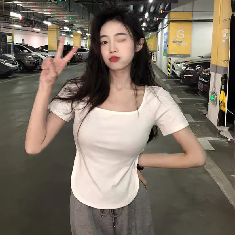 2025S Designer Women S T Shirt Summer New Pure Desire Style Big U Neck Spicy Girl Top Slim Fit Irregular Short Sleeve T Shirt Women S Instagram