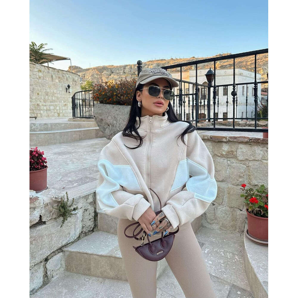Fall/Winter 2024 European and American Women's Loose Casual Versatile Top Long Sleeve Color blocked Stand up Collar Coat for Women