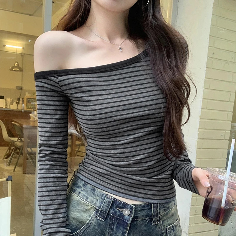 2025 Spring and Summer Retro Striped Womens Tshirt Long Sleeve One Shoulder Casual Korean Bottom Shirt Top 250407
