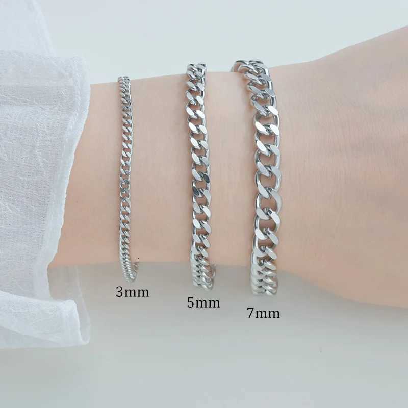 3/5/7mm Stainless Steel Cuban Link Chain Wristband Classic Punk Heavy Male Jewelry Simple Fashion Couple Bracelet for Men WomenT251110
