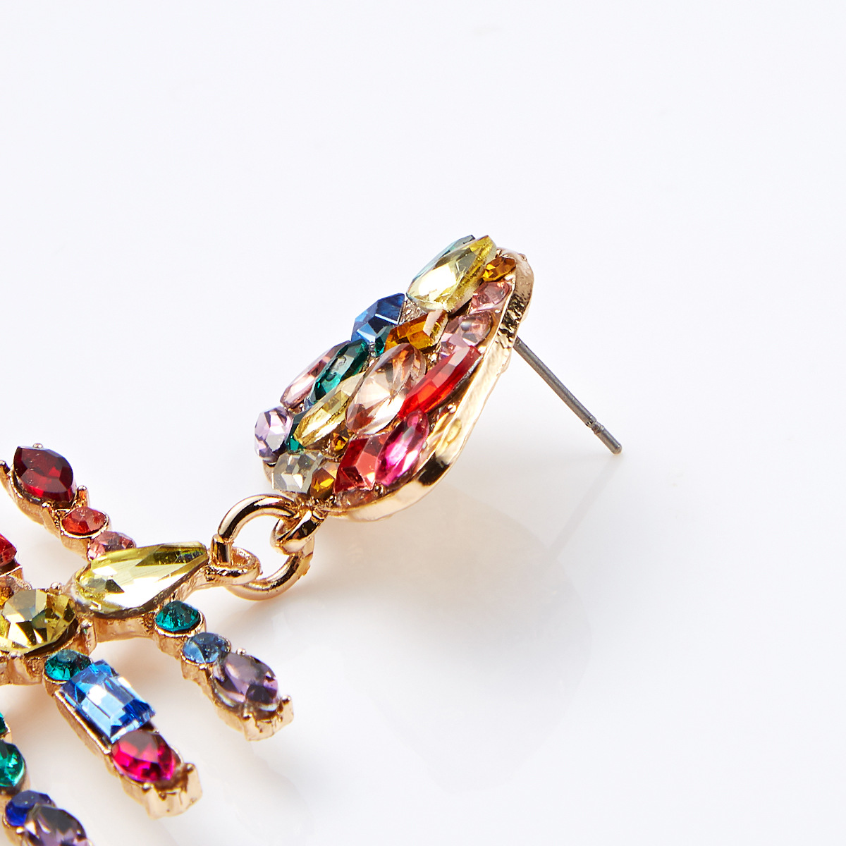 Fashionable And Creative Full Diamond Fishbone Colored Diamond Earrings Fashionable Cool Personalized And Elegant Ears Exquisite Gifts