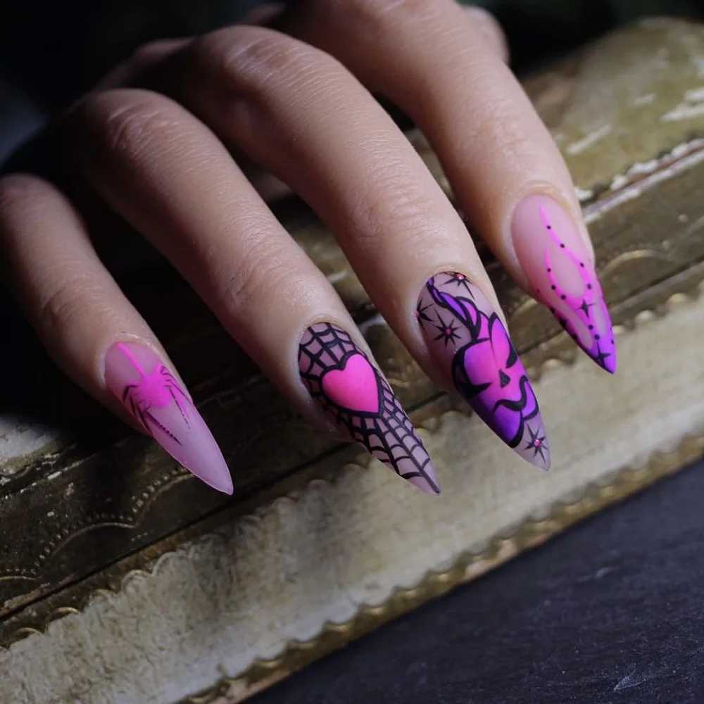 24 pieces of blood red fake nail gradient long angle fake nail patch complete set wearable fake nail patch Halloween handmade set W250410