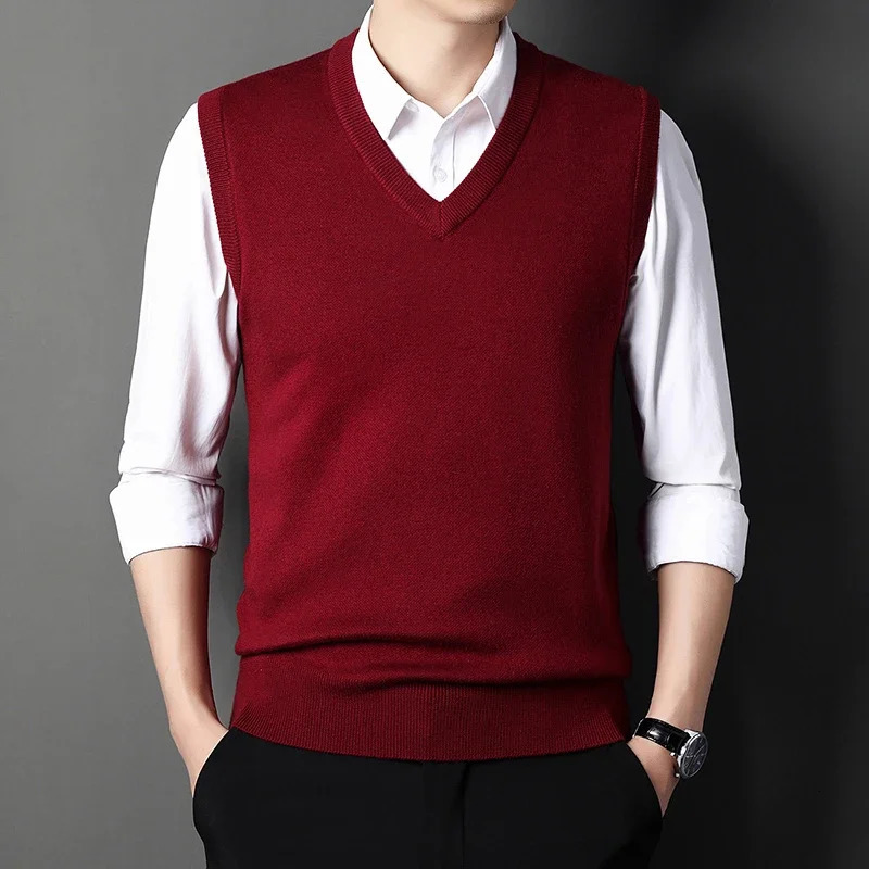 Mens Solid Color Sweater Vest Casual Fashion Warm Top for All Seasons Comfortable Breathable Layering Essential 250409