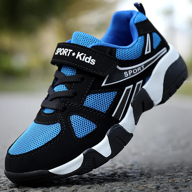 Childrens sports shoes for summer comfortable and lightweight walking shoes breathable and casual mesh running shoes 250403