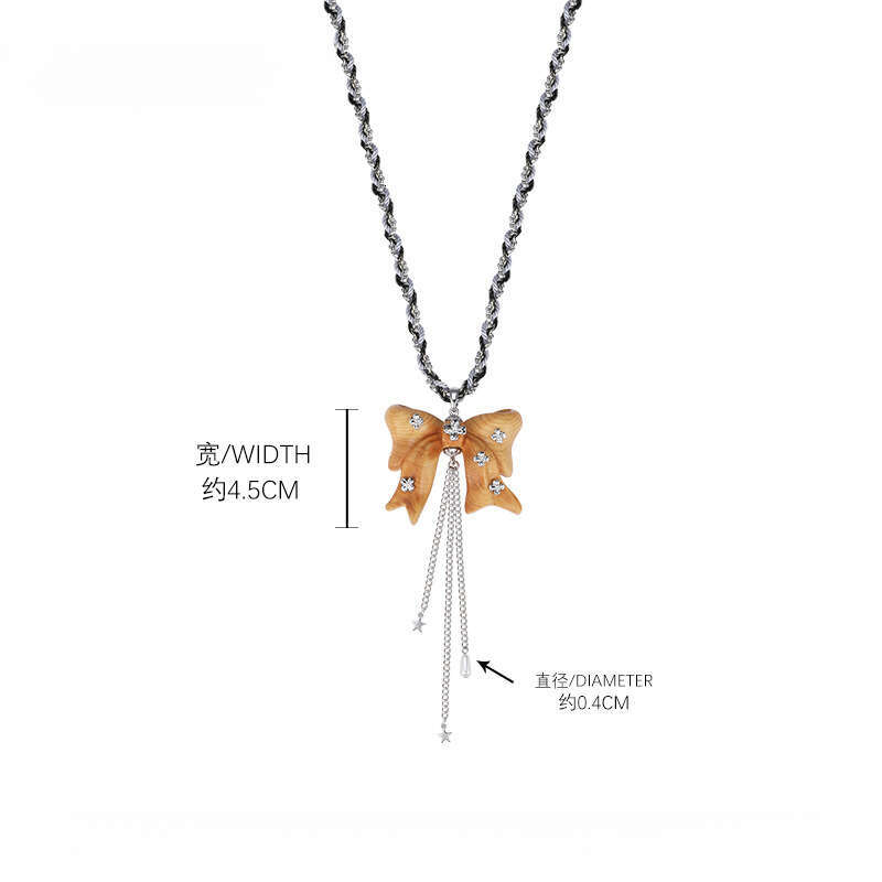 Vintage Original Design Wooden Bow Tassel Necklace for Women Unique Niche Light Luxury Long Pearl Sweater Chain