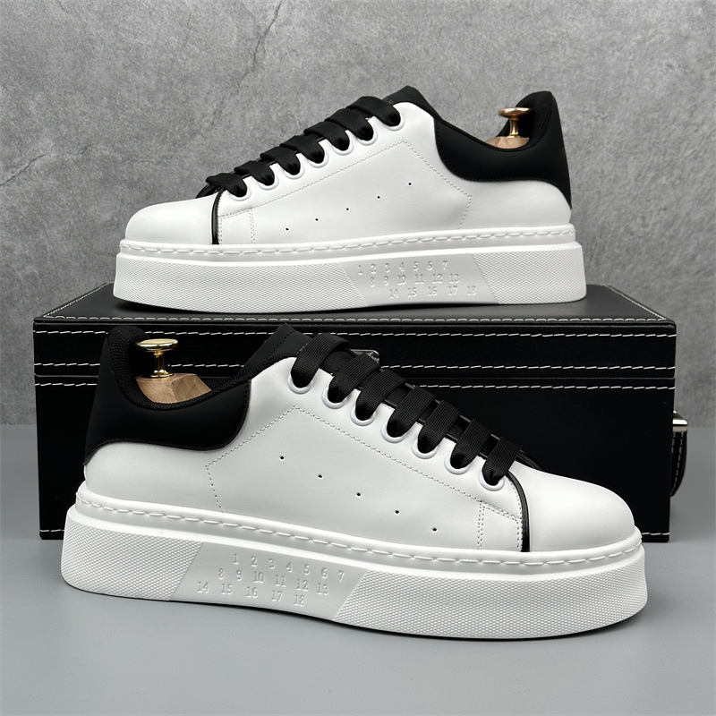 2025 Spring and summer new design fashion board for mens casual black white Versatile outdoor sneakers sport shoes size 39-44