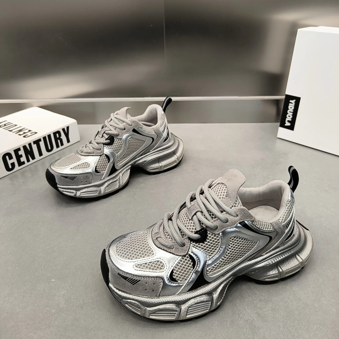 2025 New Thick soled Sports Women's Shoes Lightweight Designer Fashion Casual Shoes Street Women's Shoes