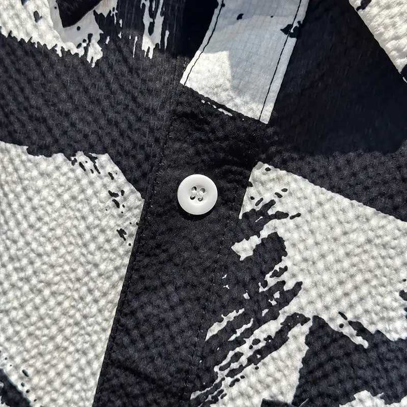 Summer hip-hop mens and womens fashion street personality Japanese print short sleeved couple loose retro casual Harajuku X250410