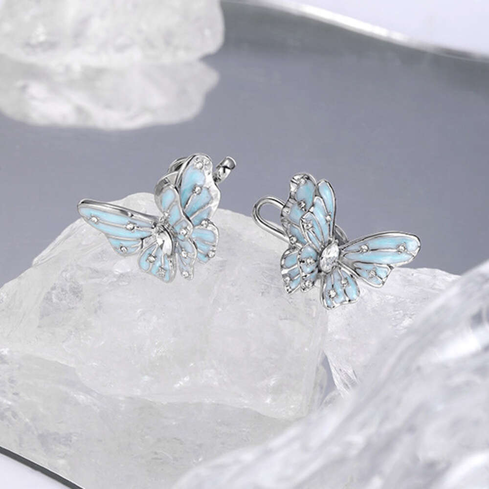 DHcollections Blue Butterfly Zircon for Women, Elegant and Versatile, Exquisite Tightening Tool, Waist Size Adjustment Buckle Wholesale