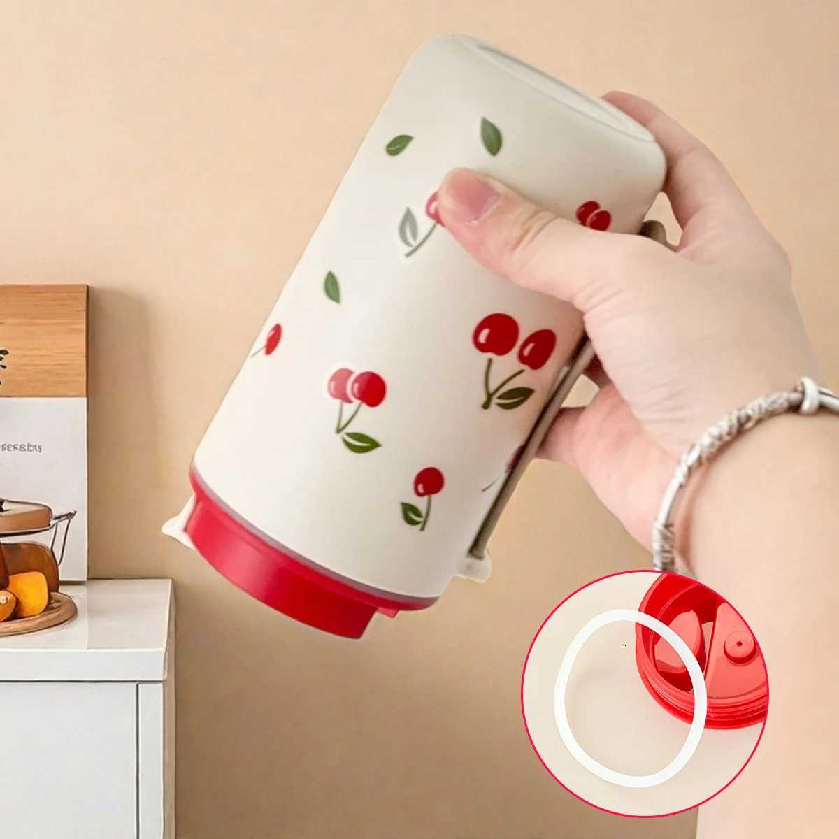 Fashionable cup 350/400ml Plastic Water Cup With Rope ry Pattern Milk Coffee g Reusable Water Bottle For Student School Travel Y251110