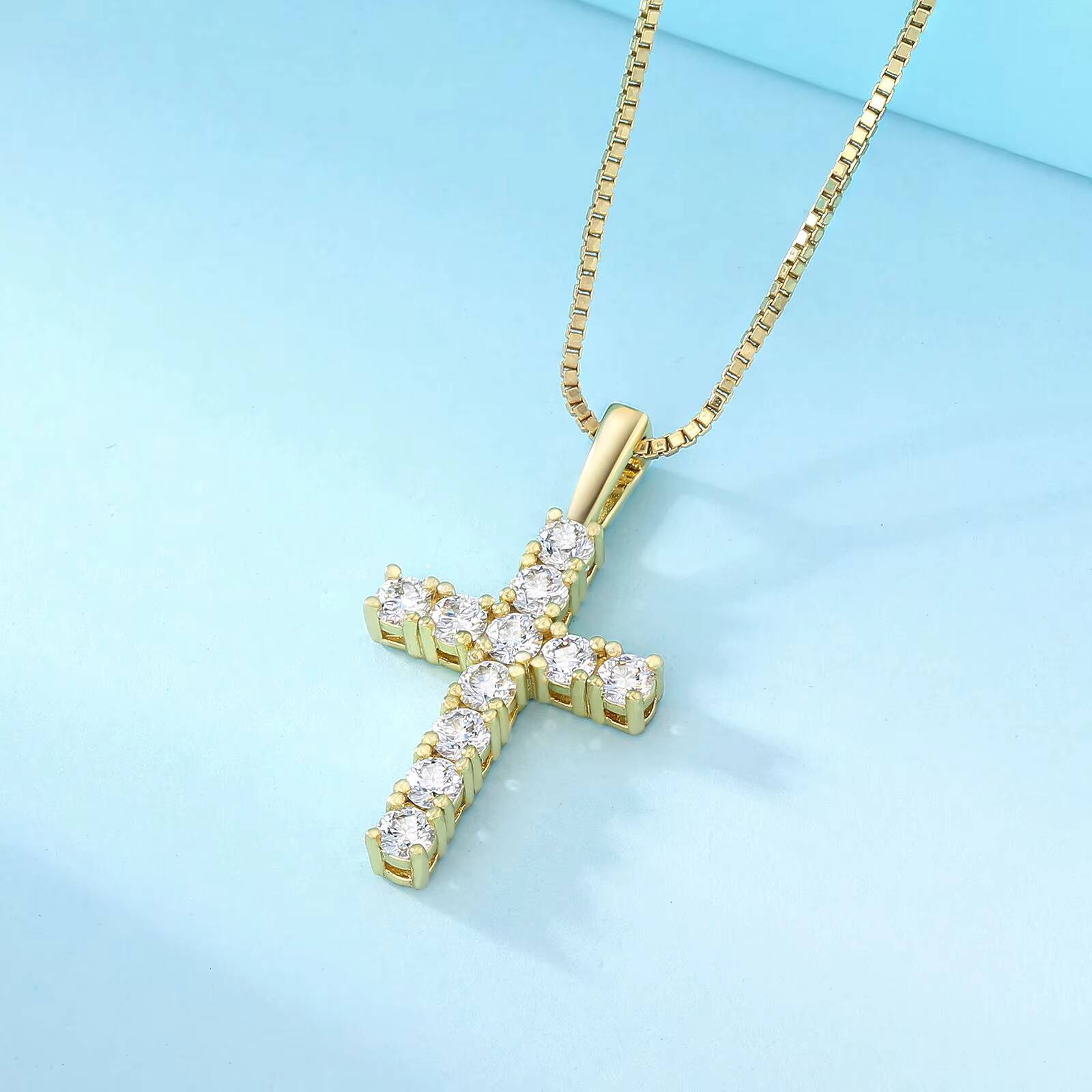 Stunning Moissanite Diamond Cross Christian Pendant S925 Sterling Silver Cross Religious Jewelry Present Necklace for Men Women