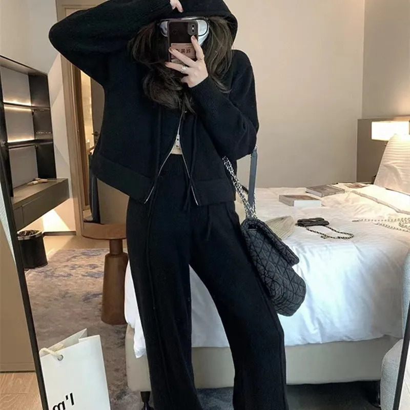 Spring and Autumn Womens Sweater Suit Hooded Knit Wideleg Pants Two Piece Set Lazy Casual Knitwear Cardigan Lady 251110