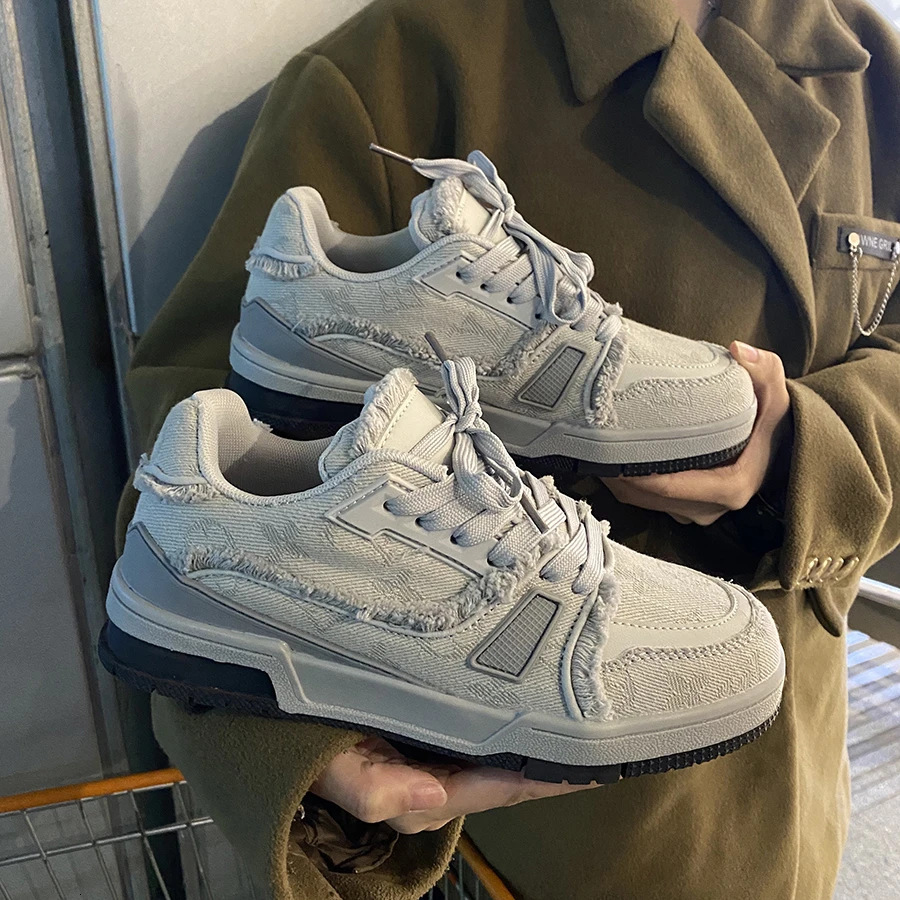 Autumn fashion shoes, casual sports shoes, luxury shoes, youth thick soled new fashion sports white shoes, designer shoes