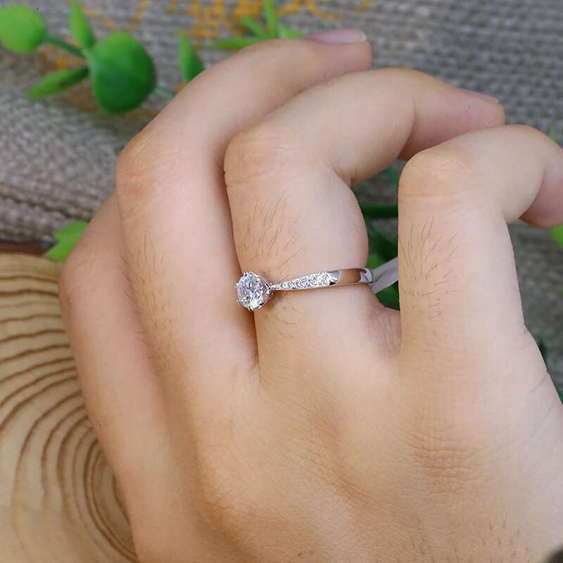 AEAW 14k White Gold 0.54CT D-E-F Color VS Round Cut CVD Lab Grown Diamond Jewelry Diamond Engagement Ring For Woman Party