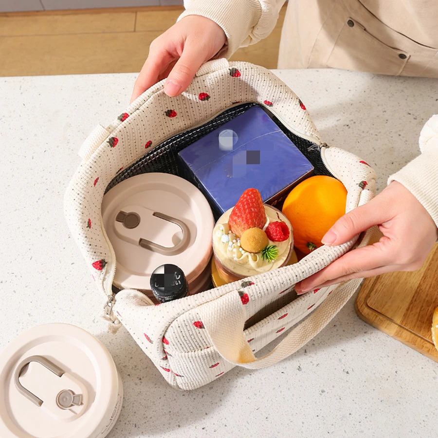 Cute floral printed food handbag portable lunch bag durable waterproof office cooler insulated shell camping INS 250401