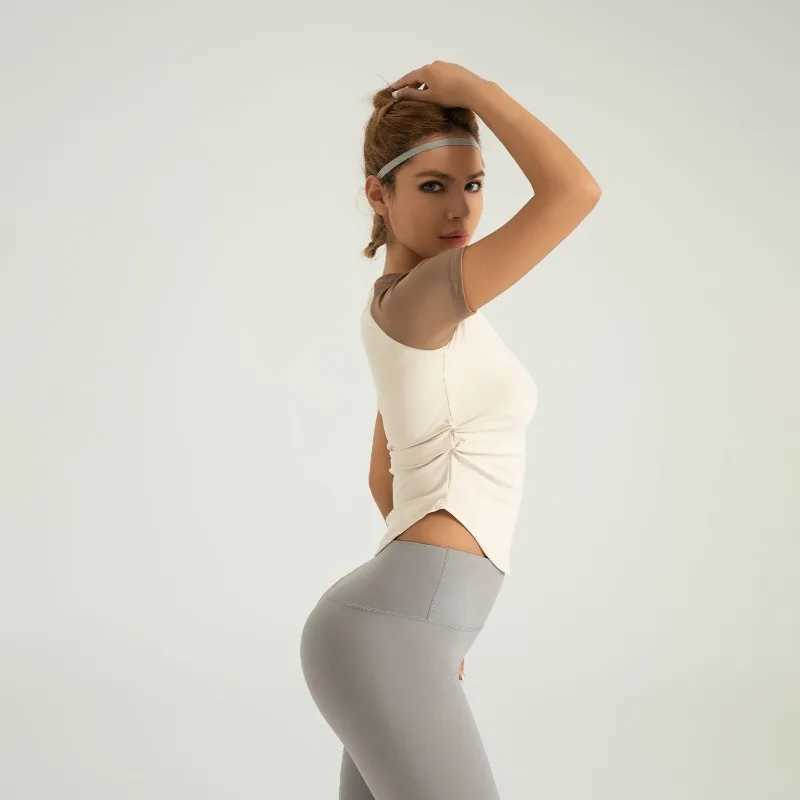 New womens compression fitness quick drying yoga running T-shirt sportswear workout top breathable gym topXJ250410