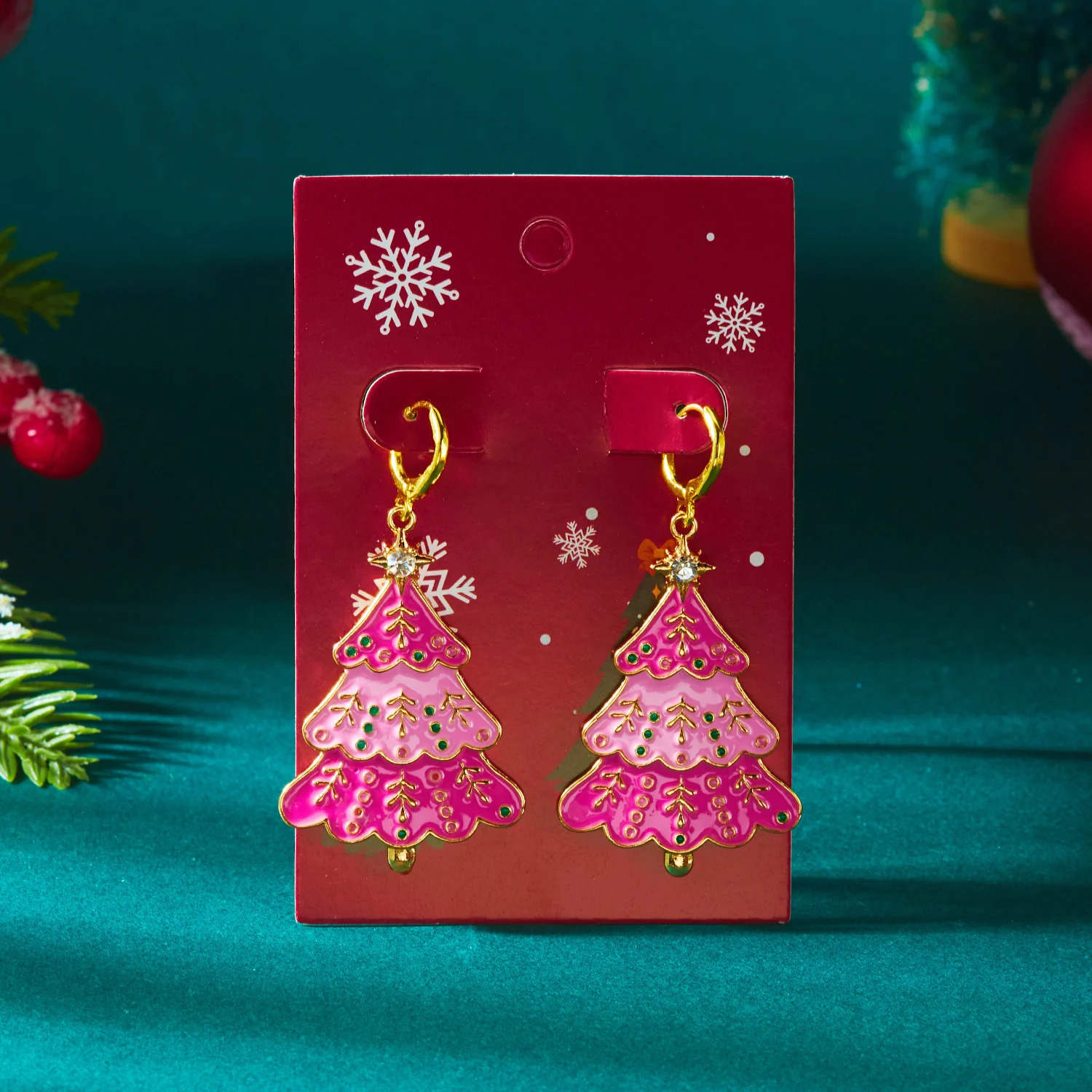 Sweet Enamel Pink Christmas Tree Drop Earrings for Women Fashion Simple Hollow Snowman Earrings Girls Xmas Year Jewelry Gift 251031