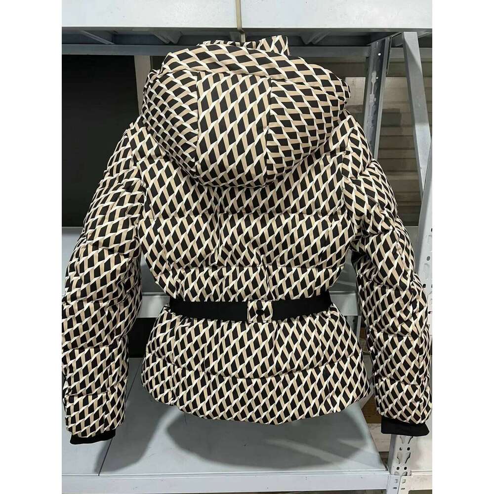 Women's Fashion Winter Hooded High Waist Padded Sport Coats Belt Parka Female Elegant Thick Warm Pocket Windproof Skiing Jackets