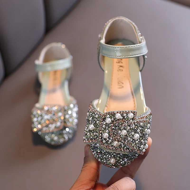 Summer Baby Girls Sandals Childrens Sandals Preschool Baby Skating Pearl Crystal Single Princess Roman Shoes Size 21-36 Z250410