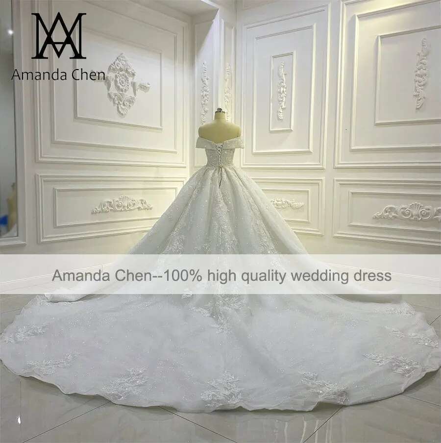 Customized AM972 High Quality Custom Made Off Shoulder Lace Applique Crystal Wedding Dress