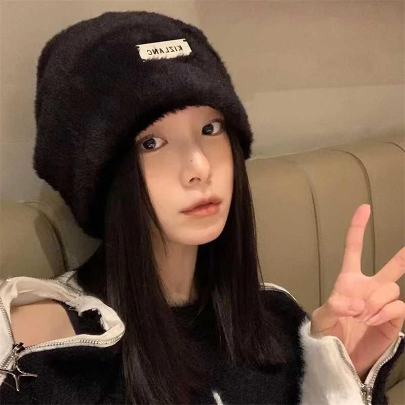 Plush Beanies Hats For Women Winter Warm Solid Baggy Fleece Wool Skullies Hat Outdoor Coldproof Thicken CapsXJ251110