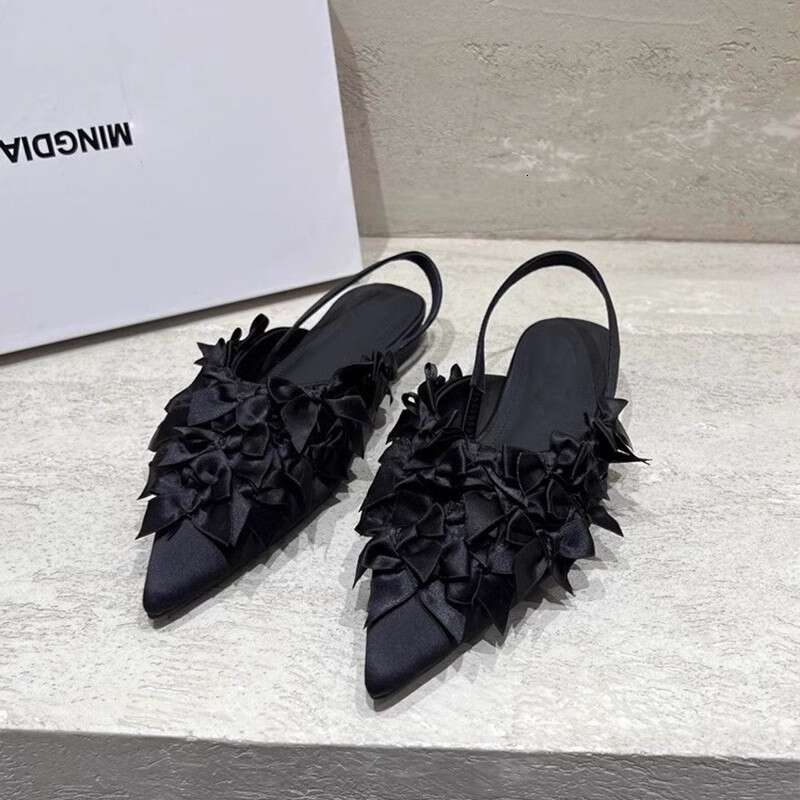 Woman Sandals Summer New Flat Toe Sandals With Women S French High End Temperament Bow Tie Sandals Low Heel Pointed Single Shoes