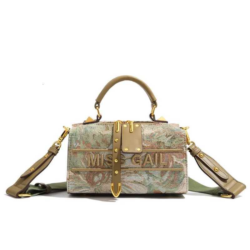 Light luxury brand womens handbag 2025 new embroidered Boston versatile high-end lightweight single shoulder crossbody pillow K251110