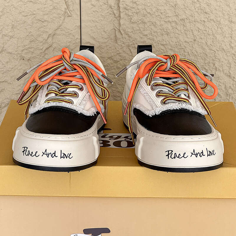 Celebrity Style Snowflake Casual Sneakers Men National Trend, Height-Increasing Thick-Soled Leather Vulcanized Shoes 2505