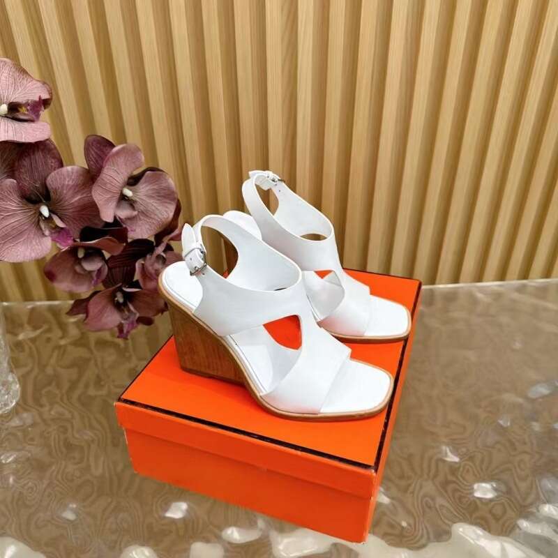 2025 Summer And Autumn New Large Size Genuine Leather Sole Wedge Wooden Grain Open Toe Buckle High Heel Sandals For Women