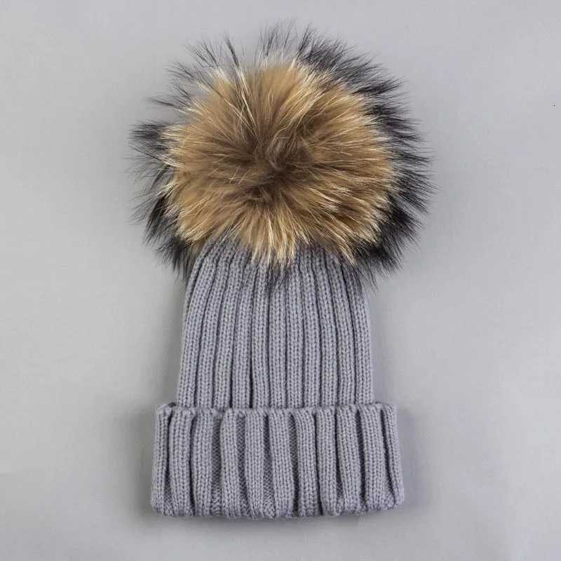 Unisex Winter Hat with Fur Pompom Knit Beanies Fox Fur Pompom Cap Real Fur Bobble Hat for Women AdultXJ251110