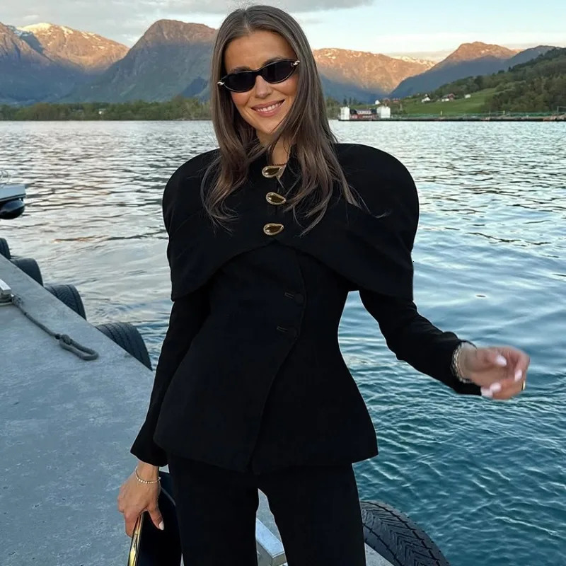 Trendix Black Elegant Blazer For Women Autumn Fashion Gold Buttons Patchwork Jacket Coat Party Vintage Commuter Suit 251110