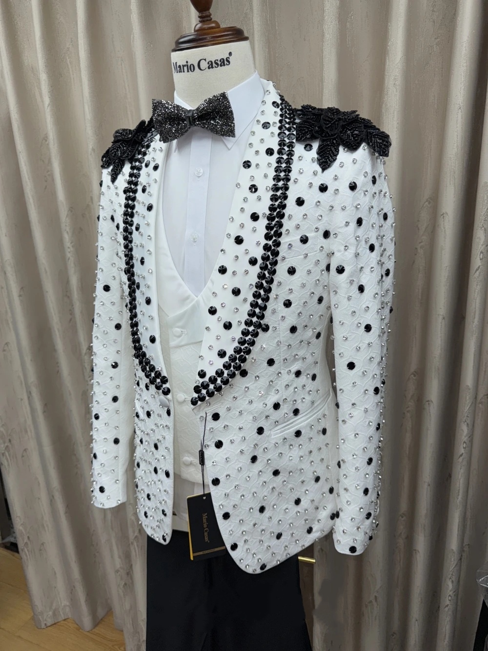 Luxury Men's Jacket Rhinestone Blazer Two Pieces Set Shawl Lapel Appliques Outfits Beading Coat Customized Jacket+Black Pants Plus Size