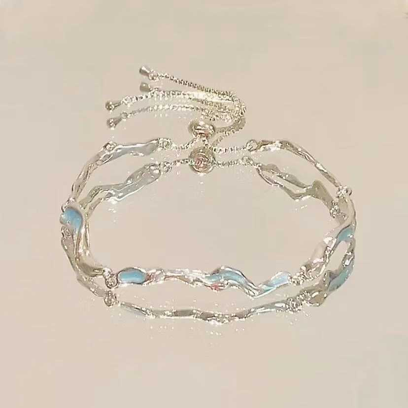 Sparkling Cherry Blossoms Butterfly Bracelet Womens Fashion Temperament Wave Moon Flower Adjustable Bracelet Wedding JewelryT251110