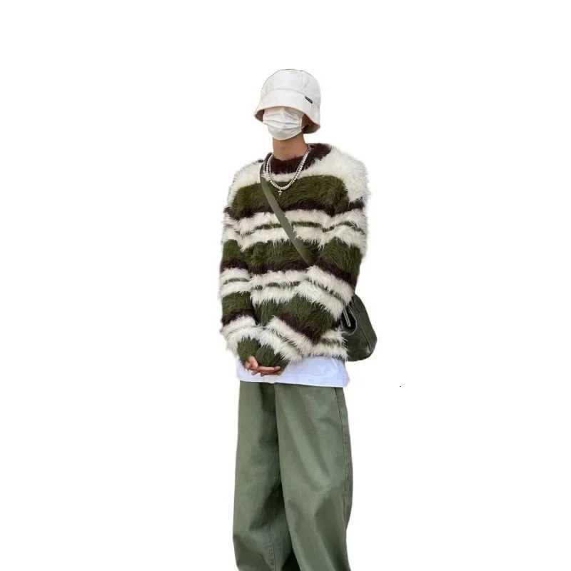 Fashion Heavyweight Furry Long Sleeve Casual Design round Neck Sweater for Teens Winter Warm Knitted Top Quality Imported from China Y251110