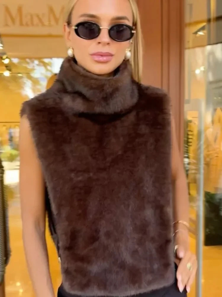 Women Solid Thickened Fur Jackets Fashion Pink High Neck Sleeveless Loose Short Coat Autumn Chic Street Lady Outerwear 251110