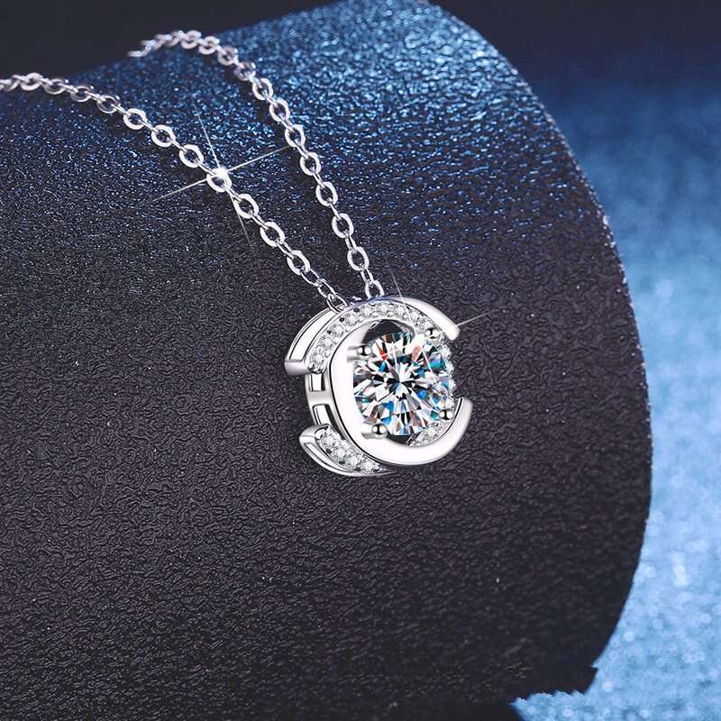 Wholesale s925 sterling silver moissanite necklace, style versatile ins style moissanite pendant