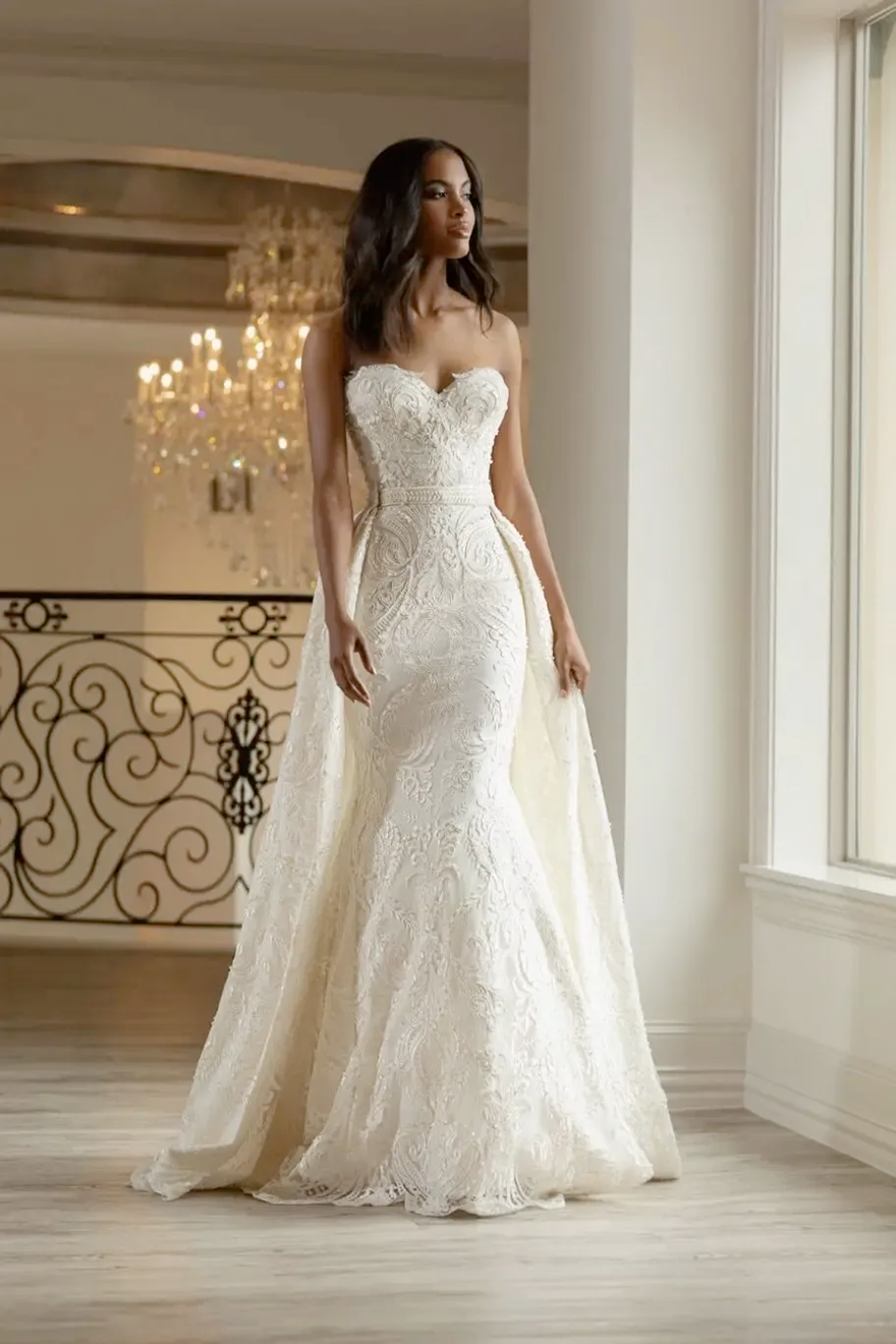 Elegant Mermaid Wedding Dresses Sweetheart Strapless Sleeveless Bridal Gown Lace Appliques Detachable Train Dress Custom Made vestidos de novia