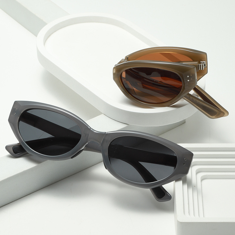2025 Small Frame TR Folding Sunglasses Cat-Eye Sunglasses Spring-Loaded Temples UV Protection Wholesale P535