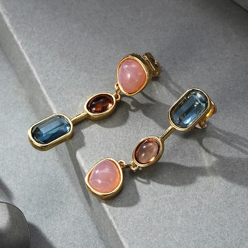 Fashionable Colored Resin Drop Stone Simple Ear Clips for Women Party Retro Color Temperament Clip on Earrings Without Earholes 250409