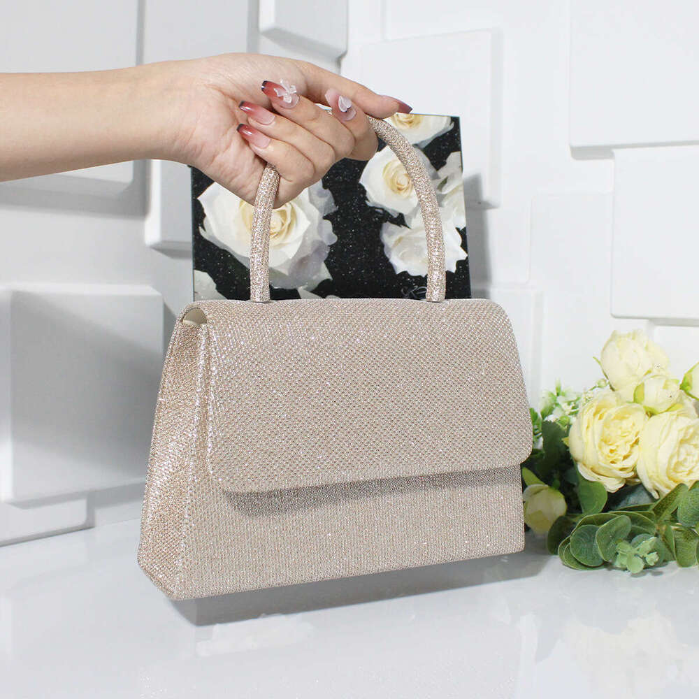 New handbag, evening dress niche mini, shiny piece, crossbody, dinner bag, hand-held banquet, 2025 new casual and versatile fashionable clothing