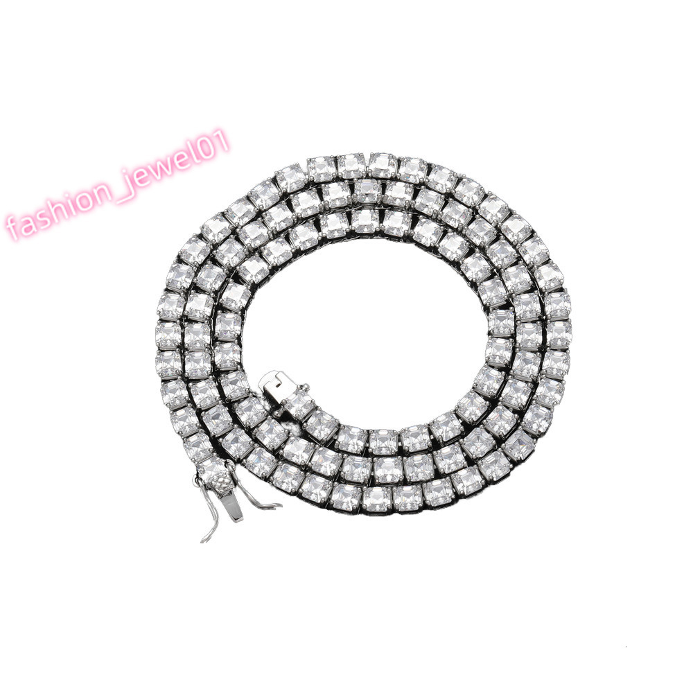 European and American Fashion Moissanite Necklace with CZ Ice Crystal Cross-Shaped Brass Chains for Wedding Occasions