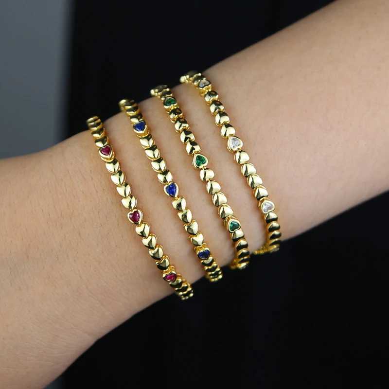 New Bezel Setting Pink Blue White Green Heart 5A Cubic Zirconia Tennis Bracelets for Women 18K Gold Plated Color Fashion JewelryT251110