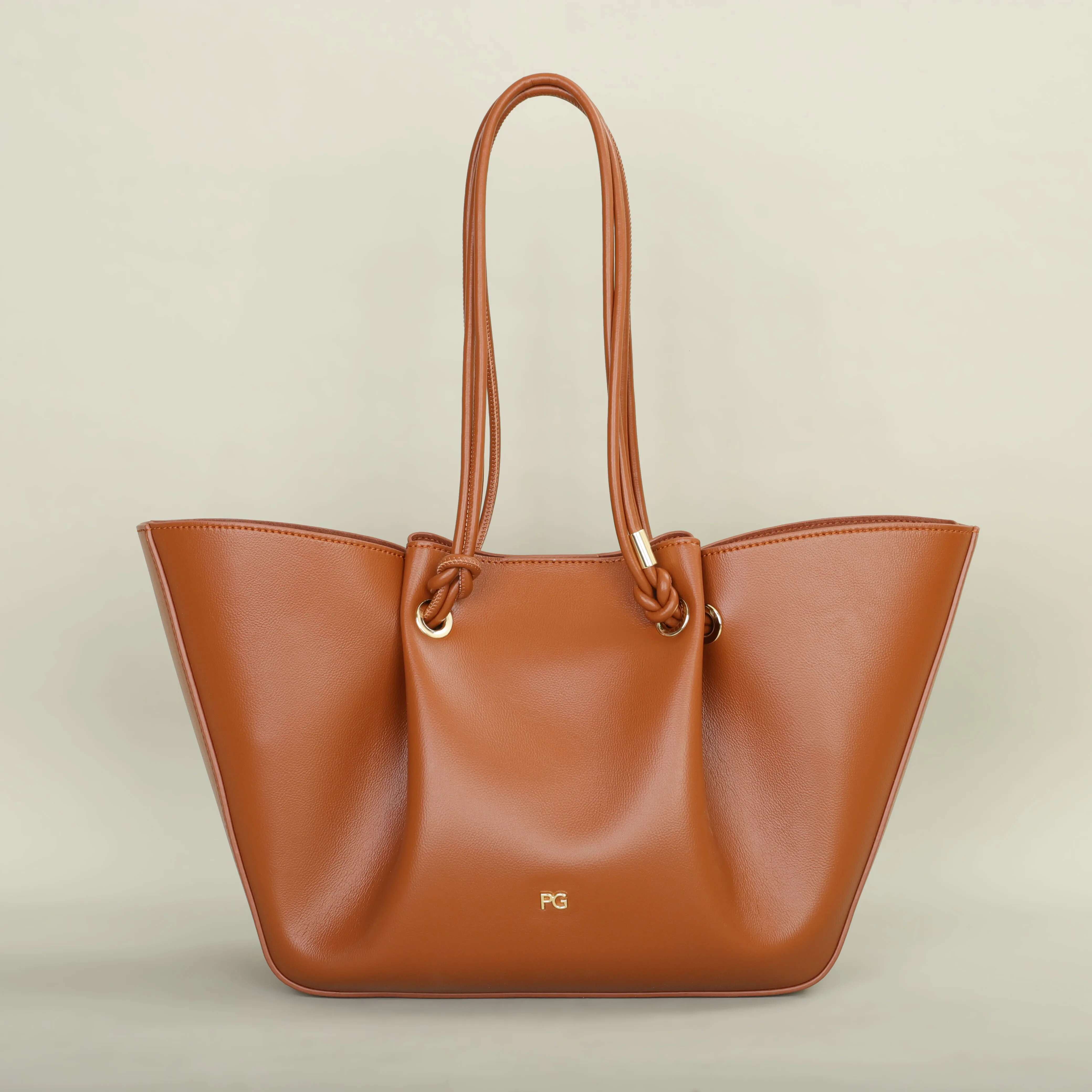 PG Elegant And Versatile Fashion Atmosphere Large Capacity Ladies Shoulder Bag Handbags Light Brand Women S Bags
