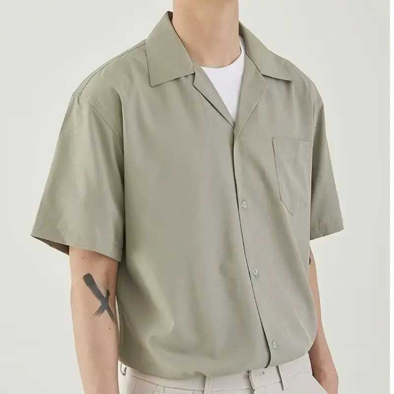 Fashionable mens summer chiffon Cuban short sleeved loose Hong Kong style Japanese casual solid color X250410