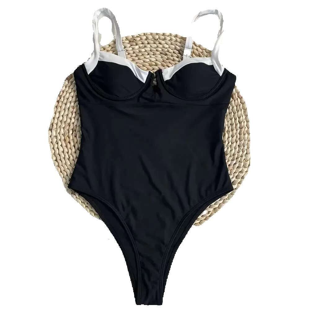Serenechic 2025 New Tight Beach Travel Black and White Splicing Sexy Bikini Set Swimsuit Women's Summer