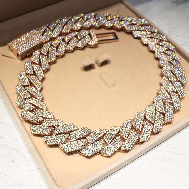 Bankruptcy 4 rows VVS silica 24mm ice out of Cuban chain