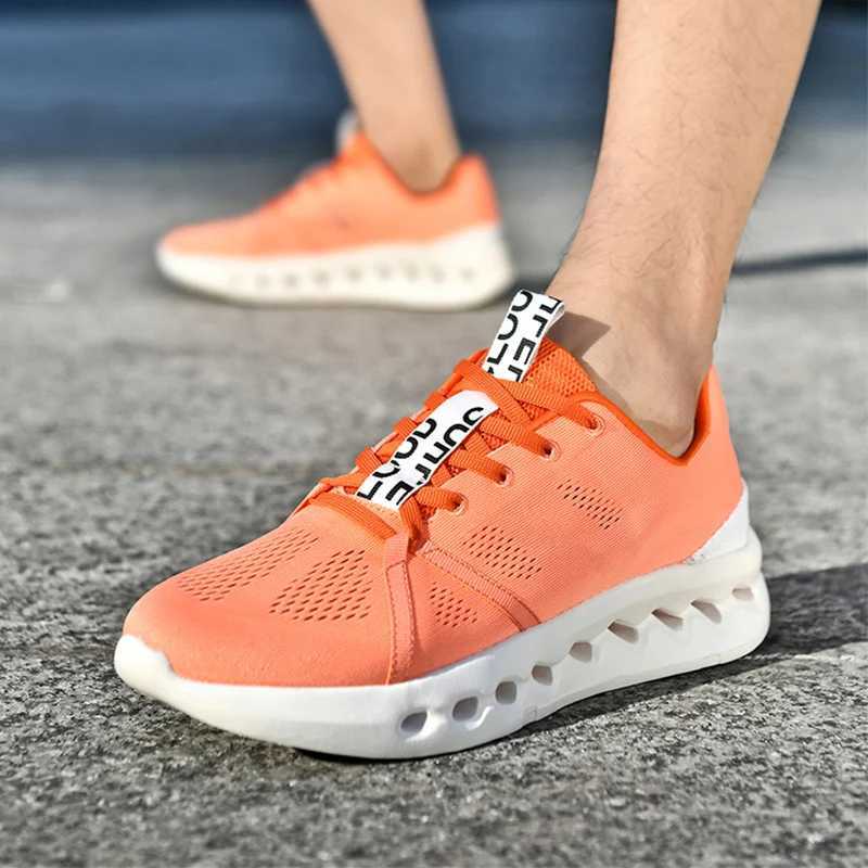 High Quty Black Mens Brand Sneakers Breathable Low Top Running Shoes For Men light Platform Trainers Man zapatillas hombreC250410