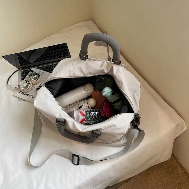 Women Travel Luggage Shoulder Bags Casual Outdoor Travel Short TripTote Bag Portable Commuting Gym Fitness Sports Handbag K251110